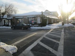 281 Springs Fireplace Rd, East Hampton, NY 11937