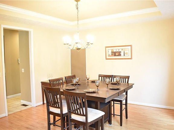 4th image of 5103 Fitch Dr