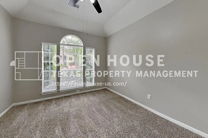 3922 Wildwood Valley Ct — Photo 12