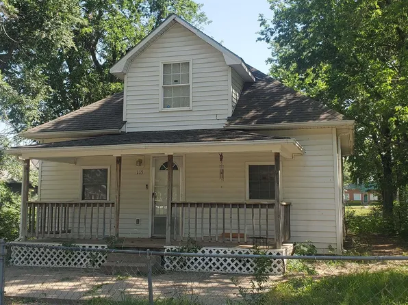 115 W Walnut St, Junction City, KS 66441