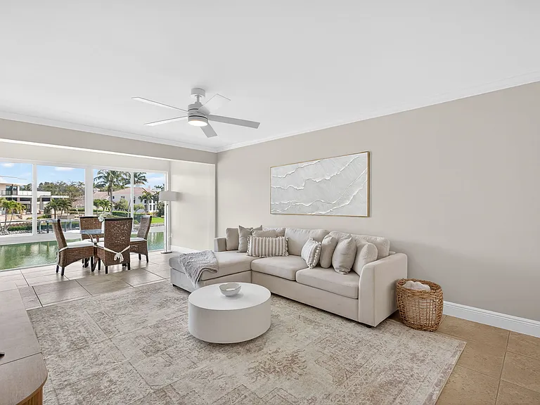 1550 Gulf Shore Blvd N #E6 — Photo 9