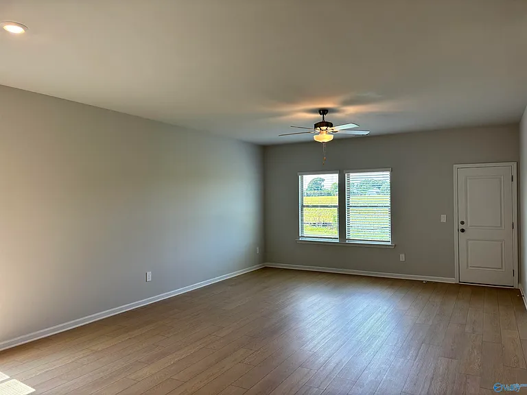 15378 Grayson Cir — Photo 4