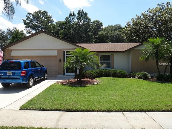 2nd image of 252 Hammock Dr