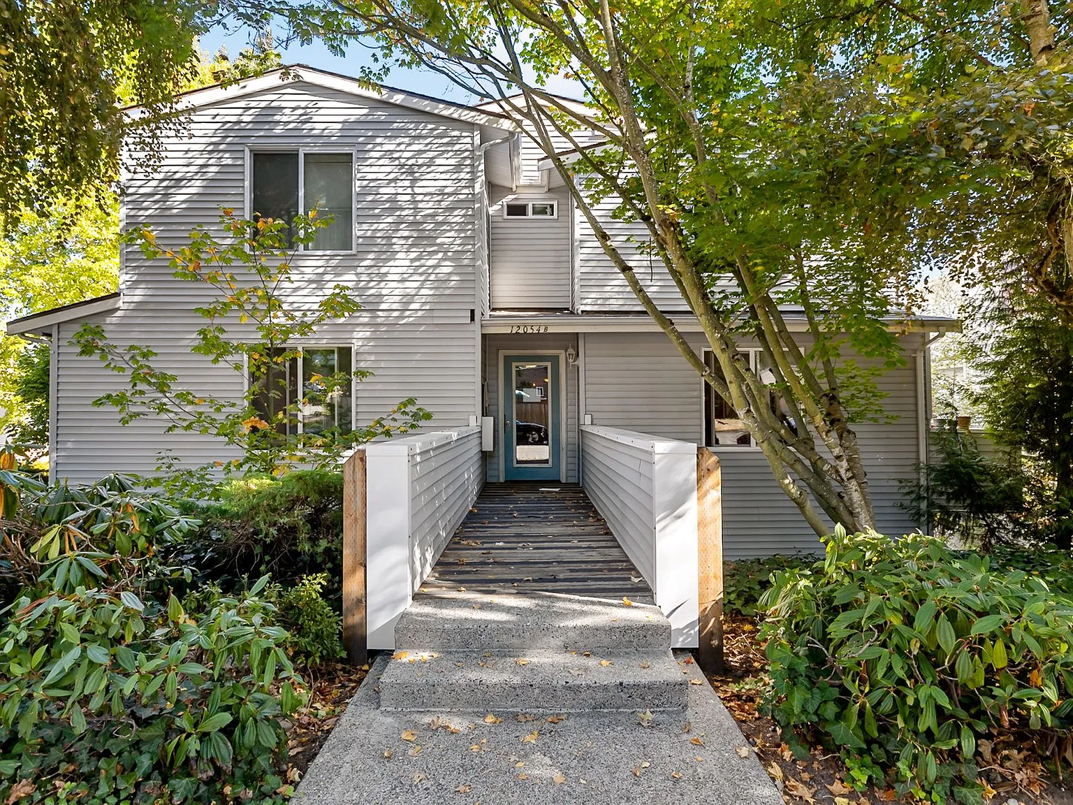 Private Apartments in The Pinehurst Neighborhood — Photo 3