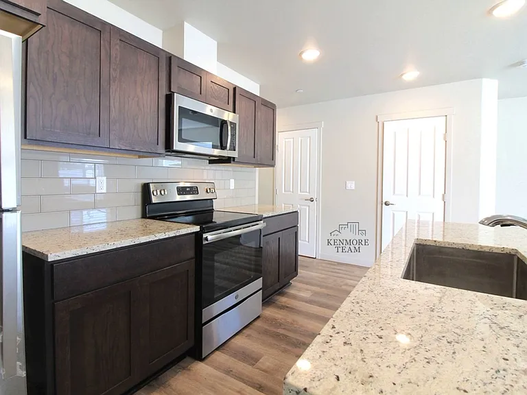 9 N Jefferson St #110 — Photo 3