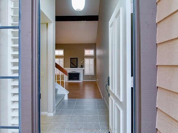 5th image of 557 W Puente St Unit 3