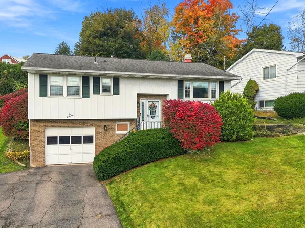 617 Hill Ave, Endicott, NY 13760