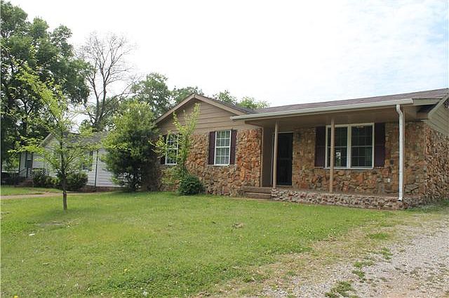 1st image of 3317 Eaglewood Ln