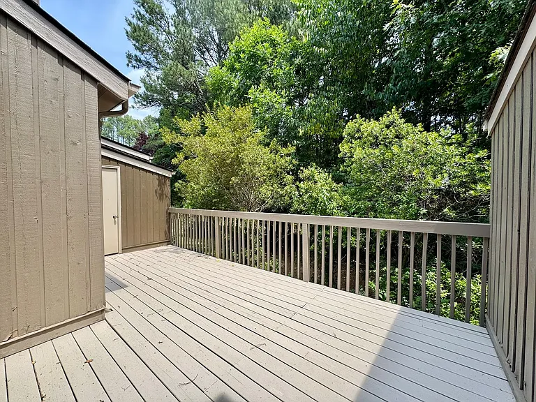 7 Dartford Ct — Photo 12