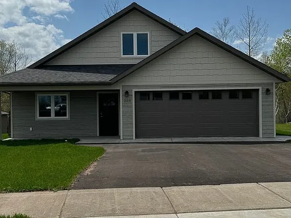 203 Coffee Creek Blvd, Duluth, MN 55811