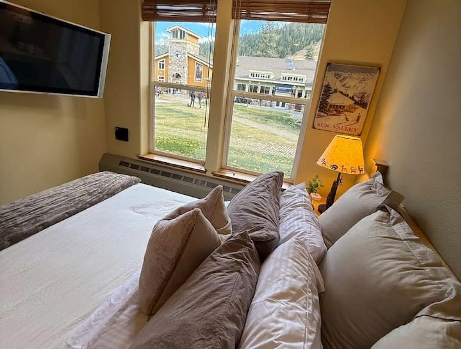 1 bed, 1.0 bath, $22,697 — Photo 4
