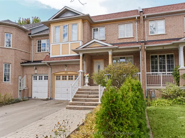 316 Coachwhip Trl, Newmarket, ON L3X 2R6