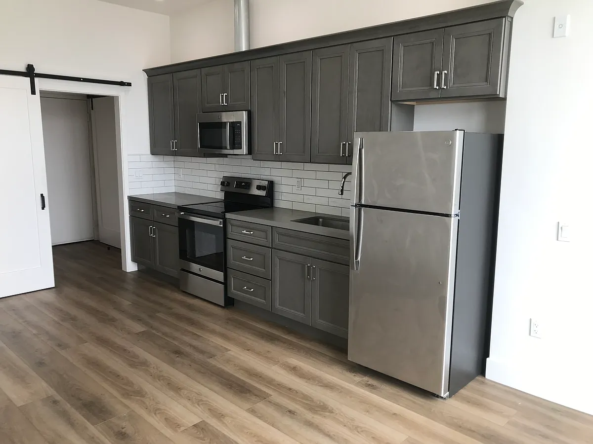 Building Photo - 400 Ortiz Ave #B