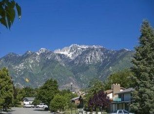 774 E Dry Creek Rd, Sandy, UT 84094