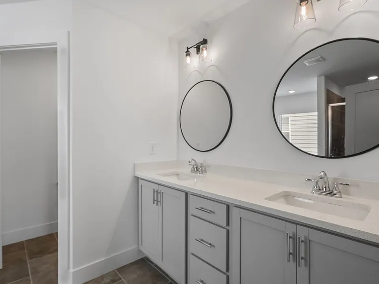 3411 Adler Trl — Photo 29