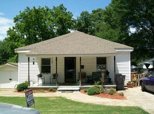 102 Linden St, Clover, SC 29710