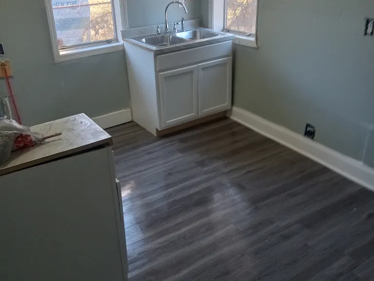 803 Richmond Ave — Photo 14