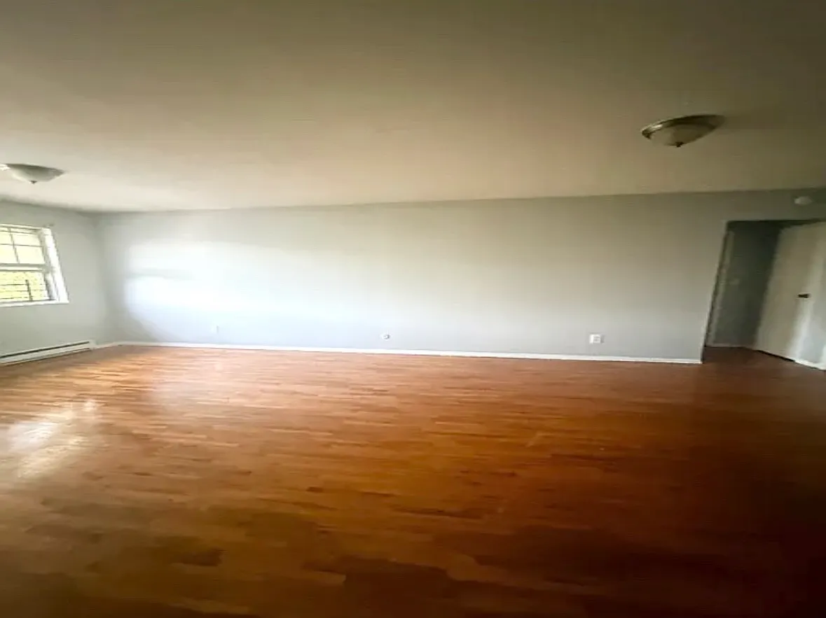 1 bed, $1,600 — Photo 1