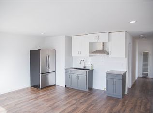 5908 Atlantic Ave APT D, Long Beach, CA 90805