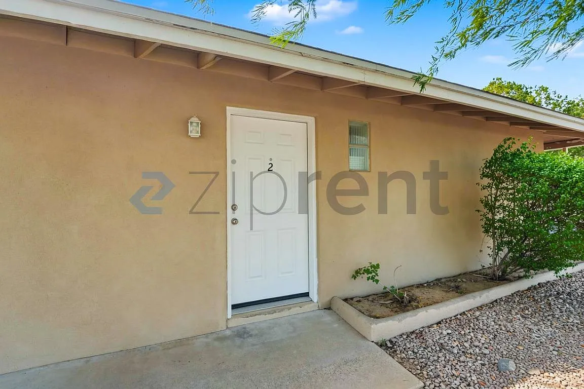 2 bed, 1003 sqft, $1,250 — Photo 3