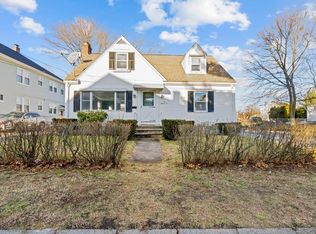60 Lyman Ave, Warwick, RI 02888