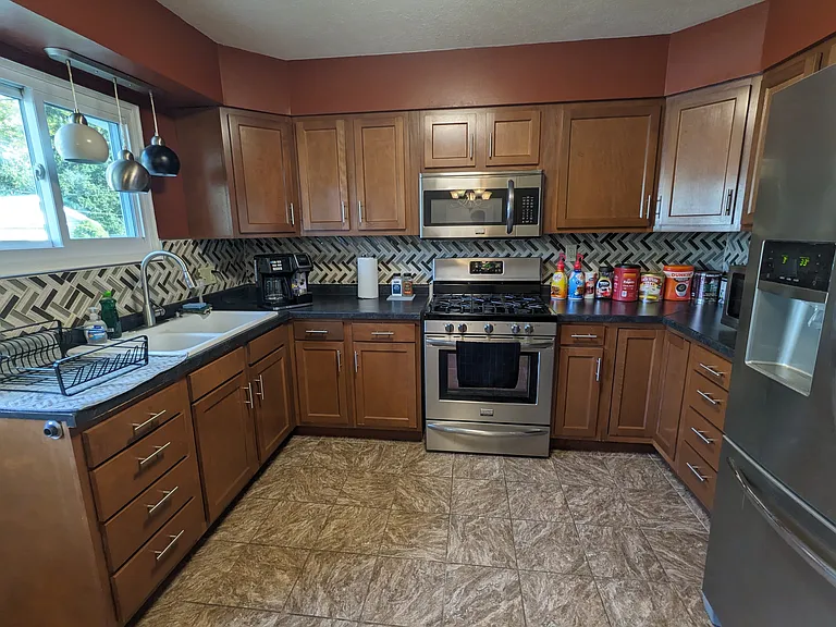 1617 McKinley Ave — Photo 7