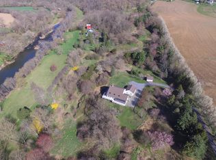 25 Wildflower Ln, Lancaster, PA