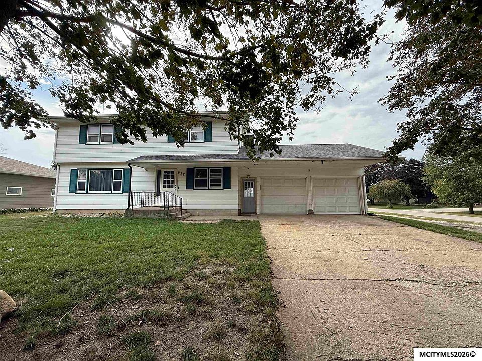 1st image of 627 1st St N