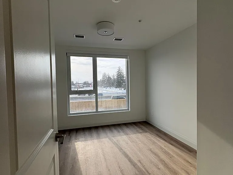 1333 Weber St E #213 — Photo 16