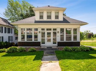 239 S Somerset St, Stoystown, PA