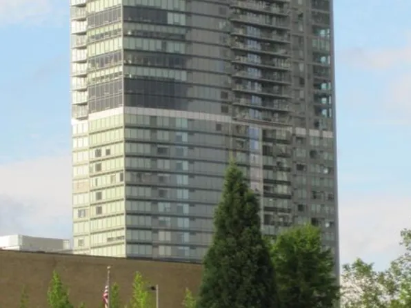 650 Bellevue Way NE, Bellevue, WA