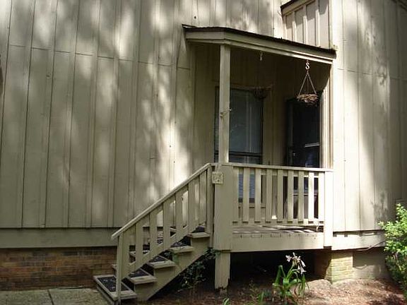 4th image of 665 N Beau Chene Dr APT 28