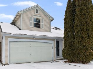 47 Hickory Manor Dr, Rochester, NY 14606