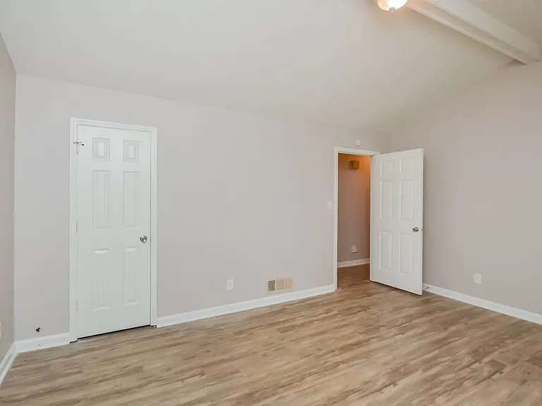 1589 Cherry Hill Ln SW — Photo 12