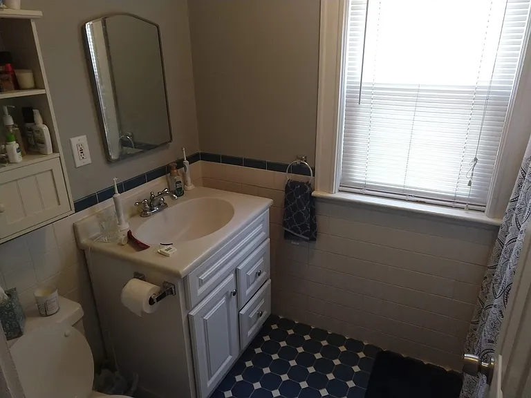 71 Simpson Ave #1 — Photo 11