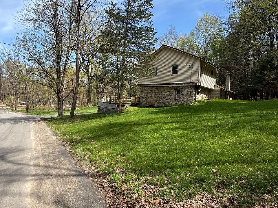 1st image of 195 Port Ben Rd