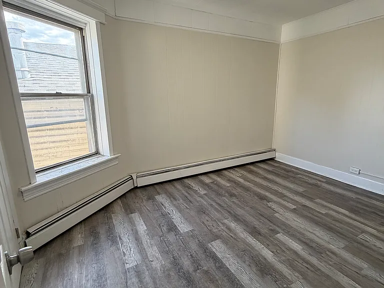 938 W Side Ave #4 — Photo 8