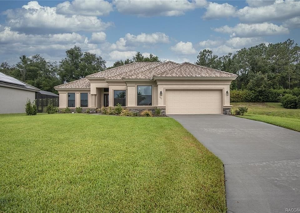 1st image of 921 N Hunt Club Dr