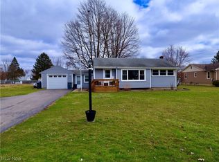 149 S Raccoon Rd, Youngstown, OH 44515
