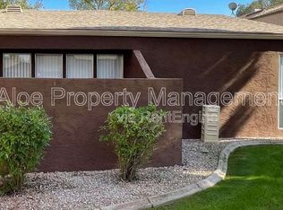 2675 E Silk Oak Dr, Tempe, AZ 85281