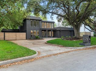 10911 Riverview Dr, Houston, TX 77042