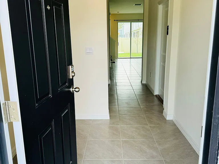 1514 Ranchette Rd — Photo 2