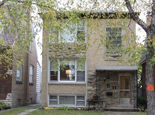 5939 N Melvina Ave, Chicago, IL 60646