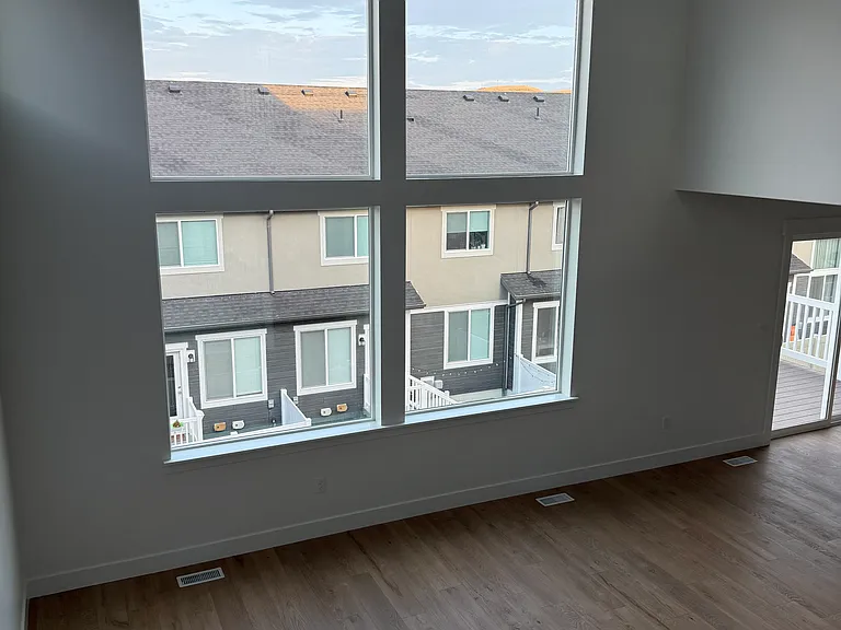 896 N Banner Dr — Photo 12