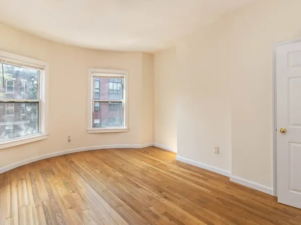 38 S Huntington Ave #2, Boston, MA 02130