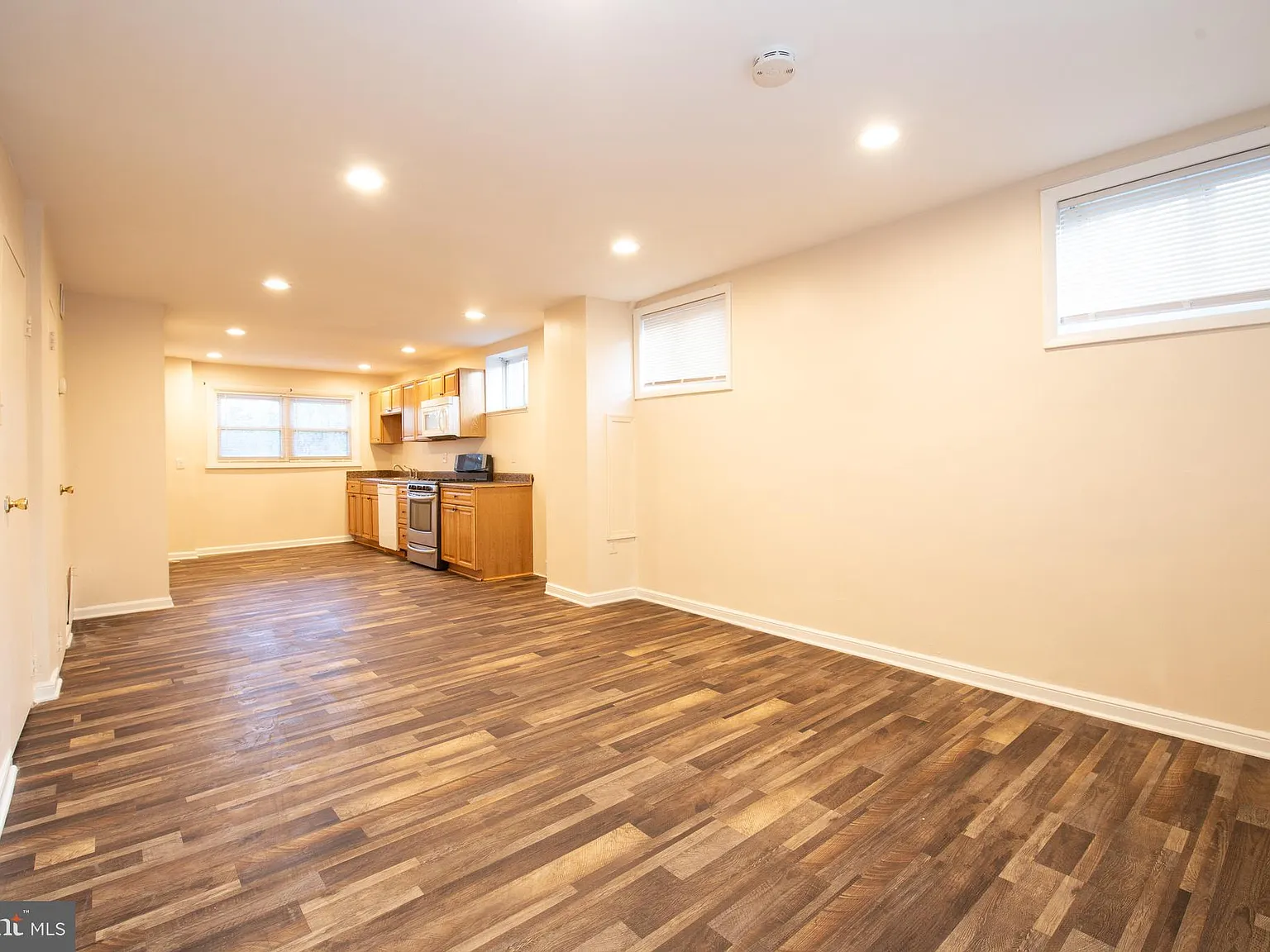 3 bed, 1336 sqft, $1,400 — Photo 3