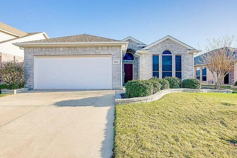 3 bed, 1618 sqft, $2,150 — Photo 1