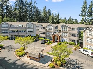 8500 Main St UNIT F207, Edmonds, WA 98026