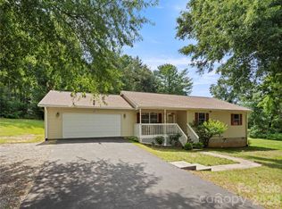 5 Harrison Hill Rd, Swannanoa, NC 28778