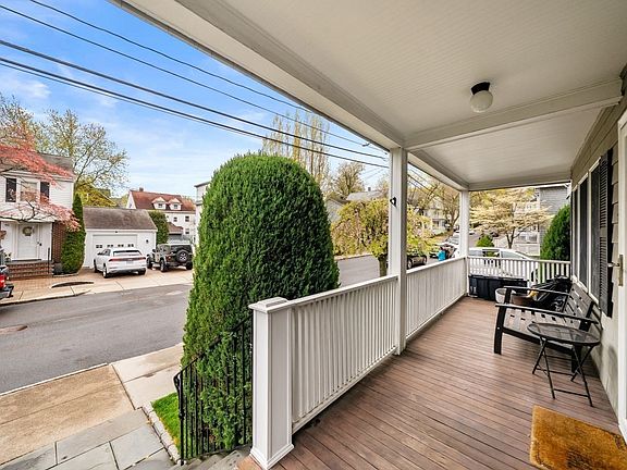 4th image of 39-41 Donnybrook Rd